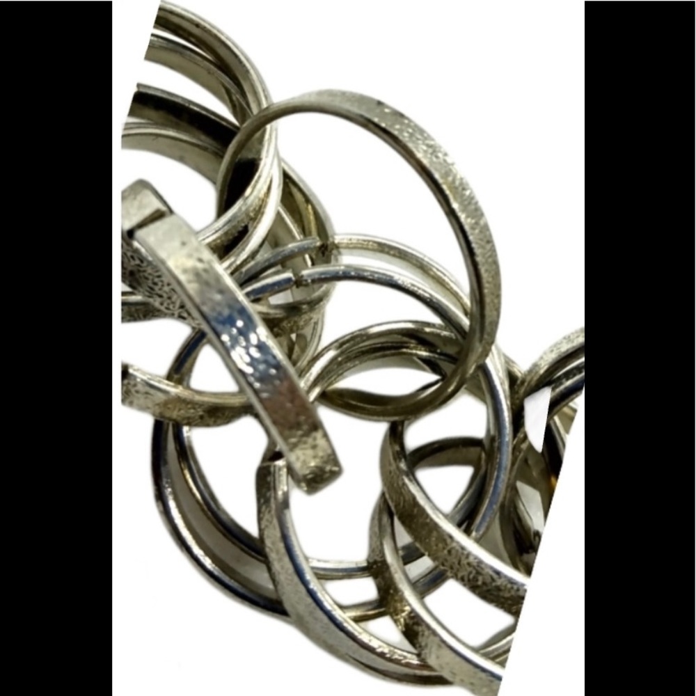 Silver Circular Ring Necklace - image 2